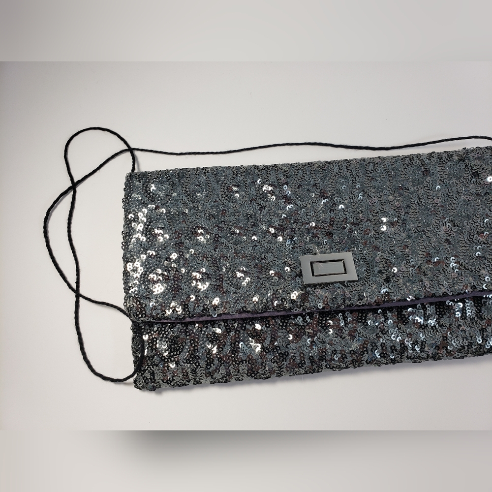 Crabtree & Evelyn Silver Sequin Clutch